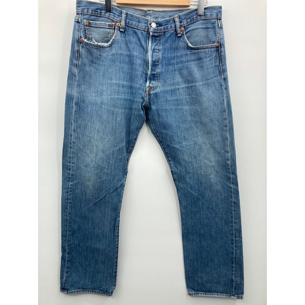 Men's 501 Levis Jeans Size 36x32 - Rescued